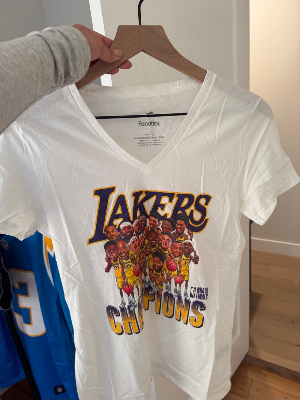 Fanatics White Los Angeles Lakers Championship Graphic V-Neck Tee